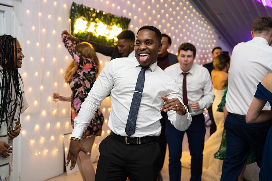 wedding guest dancing on the dance floor