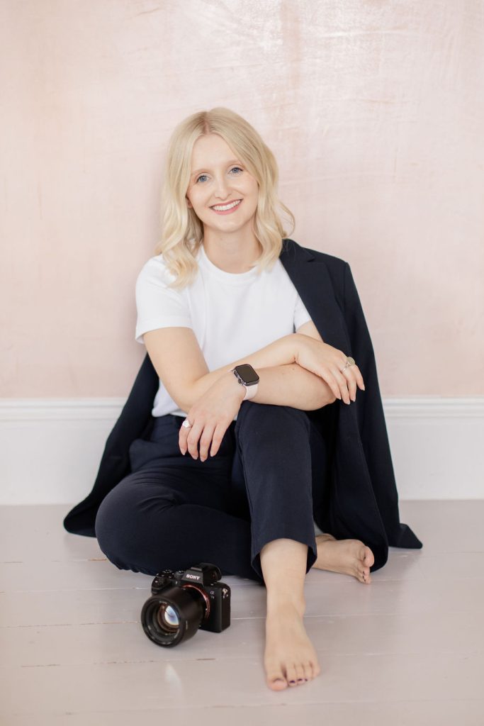 London candid wedding photographer Bethany Lavin